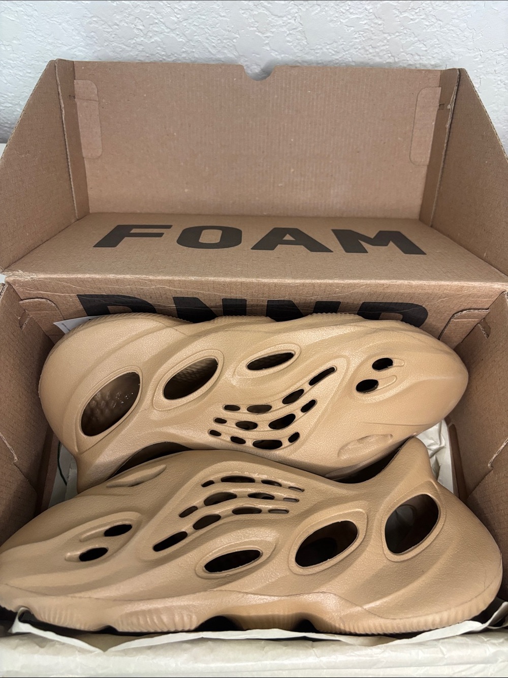 Yeezy Foam Rnnr - Ochre